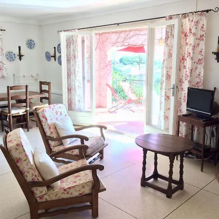 Holiday Chevalier Tatil Evi *